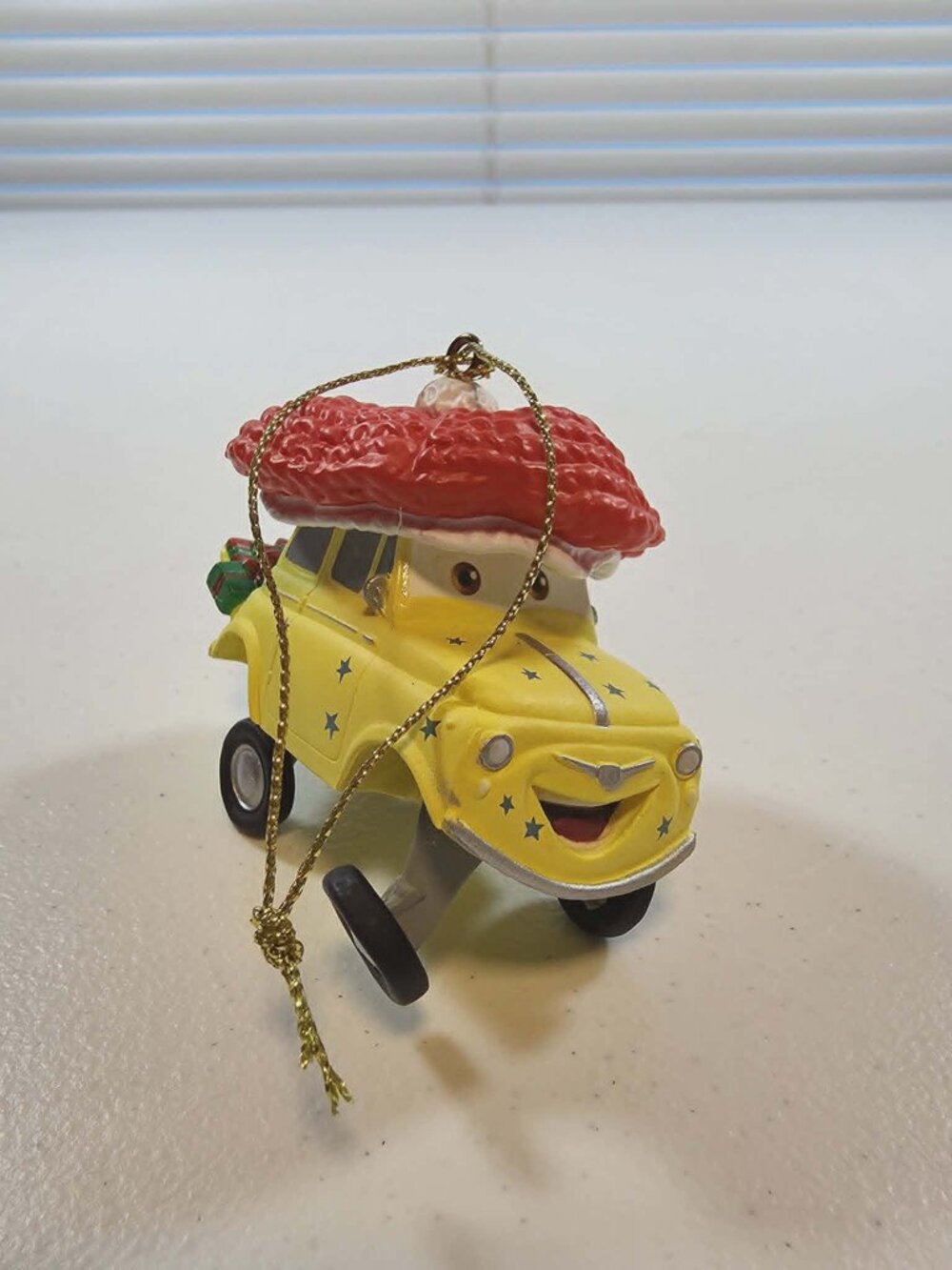 LUIGI CARS 2 PRESIDENTS EDITION CHRISTMAS ORNAMENT DISNEY PIXAR GROILER W/BOX